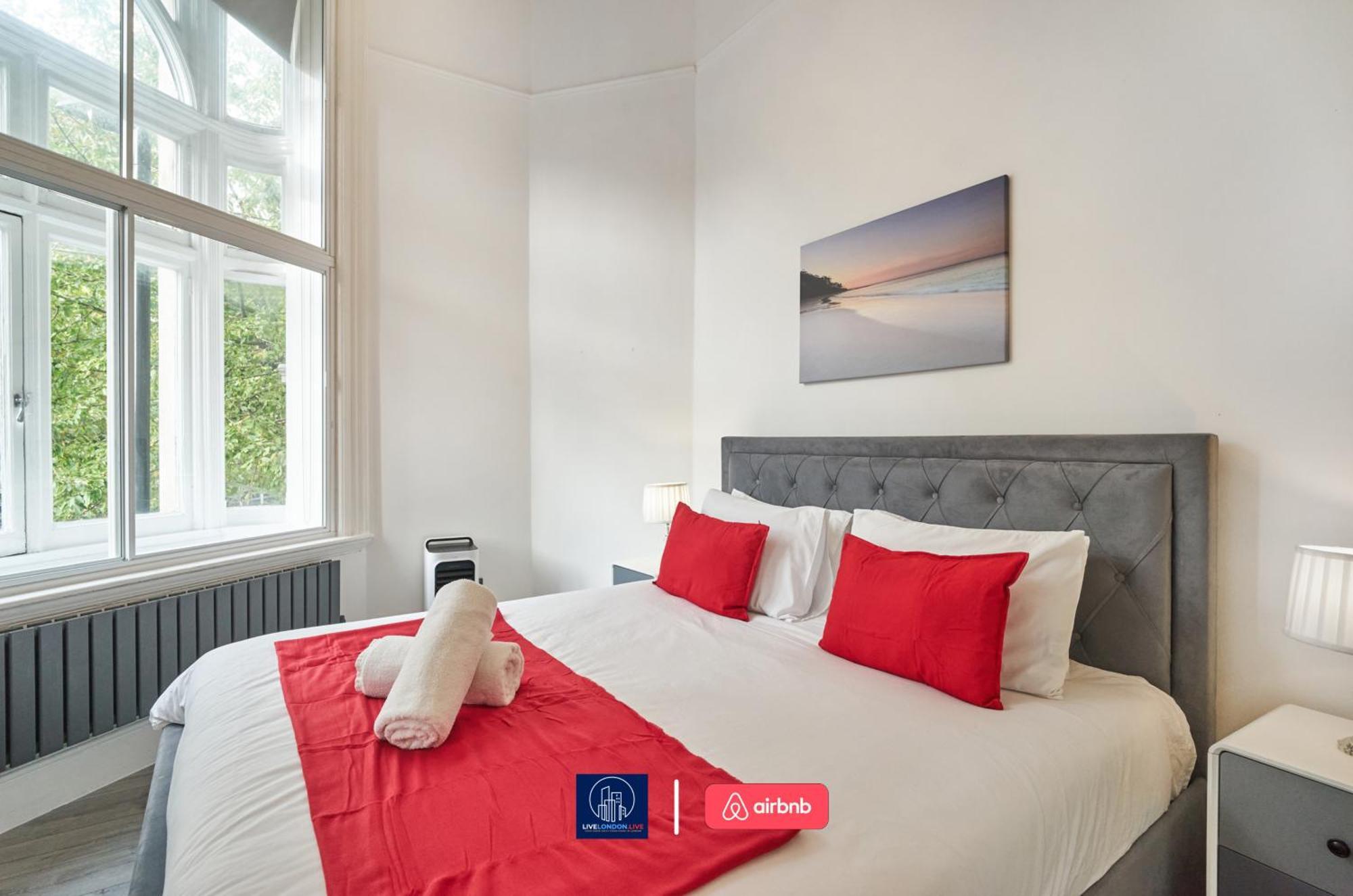 Last-Minute Specials L Sleeps Up To 4 Guests L One-Bedroom Apartment With King Bed And High Ceilings Near Camden By Live London Short Lets & Serviced Accommodation Eksteriør bilde